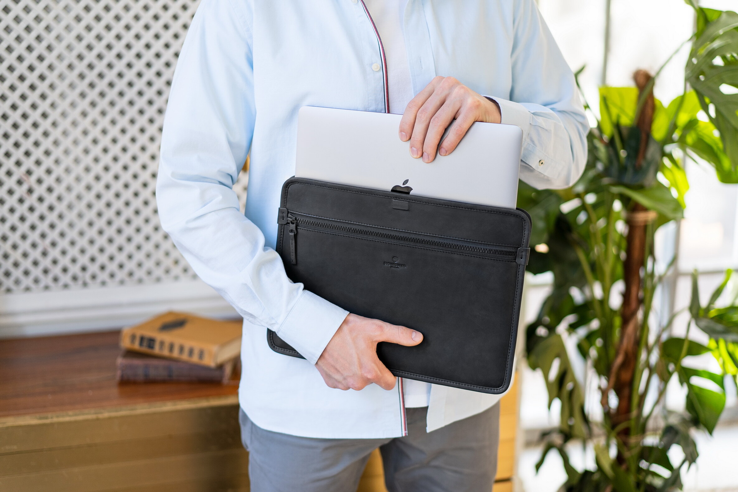 Stoneguard - Папка 13" | 551 - изображение 2